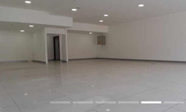 local en arriendo en chico norte. Cod A1038877