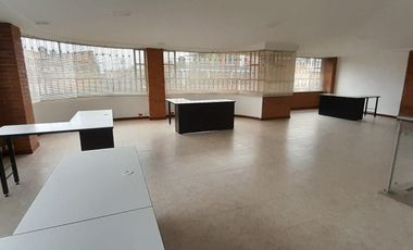 edificio en arriendo en vereda el tintal. Cod A7171201