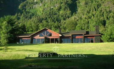Espectacular y gran terreno con casa a orillas de lago Colico