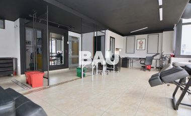 oficina en arriendo en quinta camacho. Cod A5254