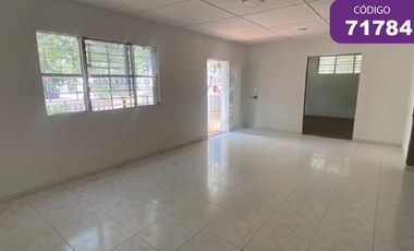 casa en arriendo/venta en bellavista. Cod V93655