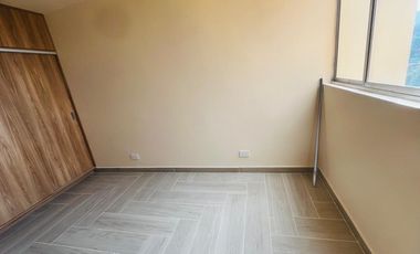 apartamento en arriendo en ancon san martin. Cod A216191