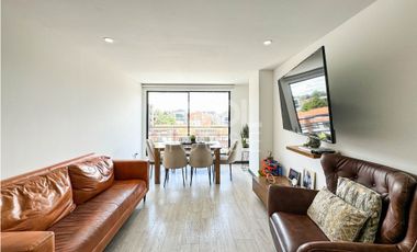 Apartamento moderno con terraza en venta o arriendo en Santa Bárbara
