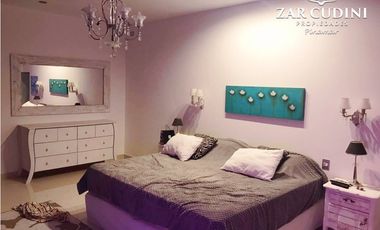 VENTA COSTA ESMERALDA CASA 6 AMBIENTES con PISCINA