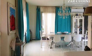 VENTA COSTA ESMERALDA CASA 6 AMBIENTES con PISCINA