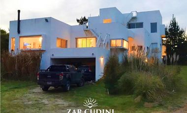 VENTA COSTA ESMERALDA CASA 6 AMBIENTES con PISCINA