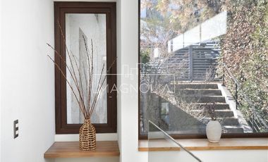 Casa en venta de 5 dorm. mas servicios La Reserva Chicureo