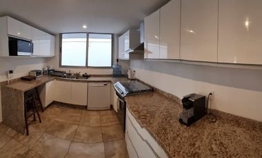 Casa en venta en Lomas Quebradas
