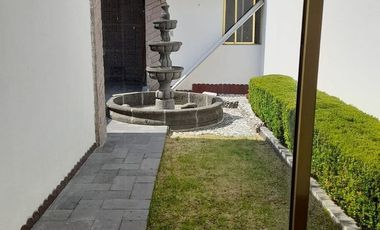 Venta de casa de un piso en la Colonia Electra