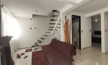 casa en venta en lomitas del trapiche. Cod V26547