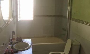 Venta Casa 5 Amb  Quincho Moderna En Excelente Estado José Mármol
