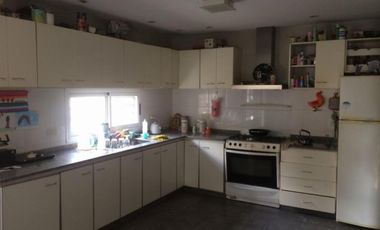 Venta Casa 5 Amb  Quincho Moderna En Excelente Estado José Mármol