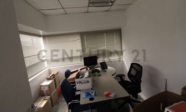 Arriendo local comercial sector Av el Santo