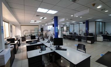 Arriendo local comercial sector Av el Santo