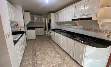 casa campestre en arriendo en bosques de zuñiga. Cod A776272
