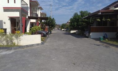 Rumah mewah dalam Perumahan jalan Imogiri Timur Km 8