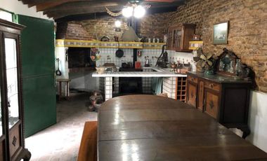 Casa para 2 Familias en venta en Lanus Oeste