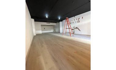 VIa Venetto/ Locales Comerciales