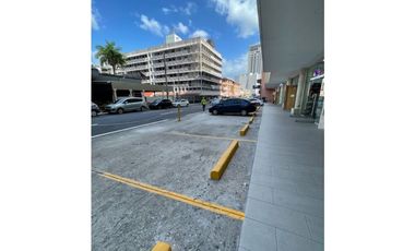 VIa Venetto/ Locales Comerciales