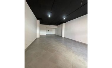 VIa Venetto/ Locales Comerciales