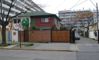 Casa en Venta en Las Condes / Carol Urzúa