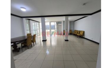 Dúplex De Lujo Con Piscina En Los Cipreses – Cercado De Lima