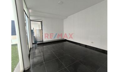 Dúplex De Lujo Con Piscina En Los Cipreses – Cercado De Lima