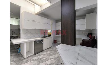 Dúplex De Lujo Con Piscina En Los Cipreses – Cercado De Lima