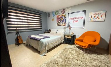 SE VENDE CASA EN ALBROOK