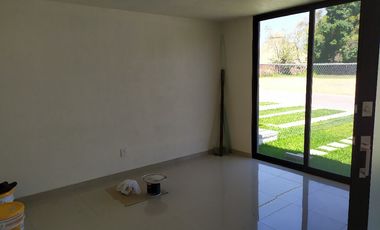 Casa Nueva de 3 recámaras, con alberca en condominio, Jiutepec, Mor.