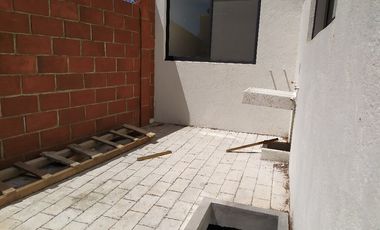 Casa Nueva de 3 recámaras, con alberca en condominio, Jiutepec, Mor.