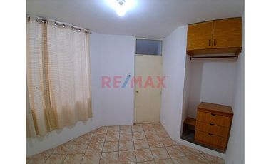 😀 De Ocasión Depa En Venta 🏡 Piso 3 Urb. Miraflores Calle Los Diamantes 157  🔝 👉🏼 A.C 83 M2 👉🏼 Vista Interna