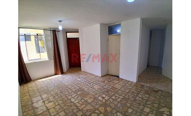 😀 De Ocasión Depa En Venta 🏡 Piso 3 Urb. Miraflores Calle Los Diamantes 157  🔝 👉🏼 A.C 83 M2 👉🏼 Vista Interna