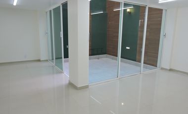RENTA EDIFICIO COMERCIAL, POR PISO, EXCELENTE UBICACION, NUEVO, MODERNO