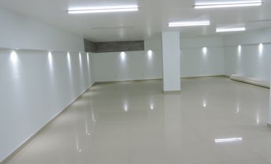 RENTA EDIFICIO COMERCIAL, POR PISO, EXCELENTE UBICACION, NUEVO, MODERNO