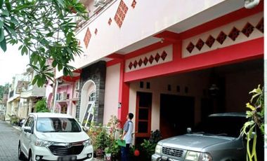 Rumah 2 Lantai di Banyuraden dekat Jalan Wates
