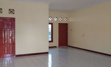 2Lt Rumah di Jogonalan Legalitas Aman!!