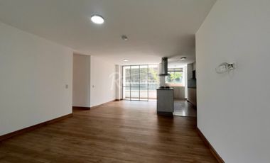 apartamento en arriendo en loma del chocho. Cod A776773