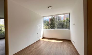 apartamento en arriendo en loma del chocho. Cod A776773