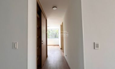 apartamento en arriendo en loma del chocho. Cod A776773