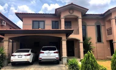 ALQUILER CASA COSTA SUR