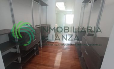 casa en arriendo en altos de cabecera. Cod A16835