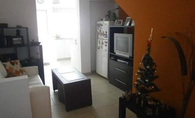 Casa PH en venta en Quilmes Norte
