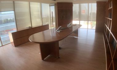 Oficina en Renta en Lomas Altas Torre Quadrata Amueblada (m2o2440)