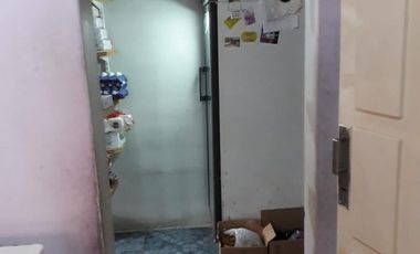 CASA c/ habitaciones para alquiler y local c/comercio funcionando.