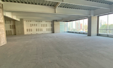 Oficina en Venta/ Renta- Insurgentes 700