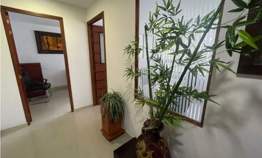 SE VENDE APARTA OFICINA  EN MEDELLIN X LA 70 IDEAL PARA AIRBNB