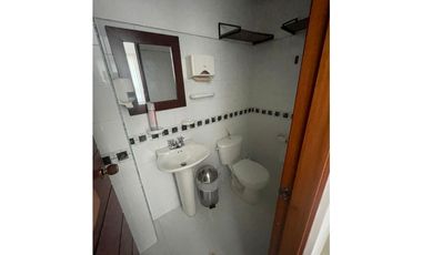 SE VENDE APARTA OFICINA  EN MEDELLIN X LA 70 IDEAL PARA AIRBNB
