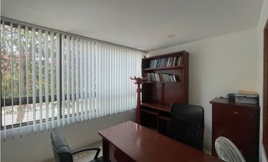 SE VENDE APARTA OFICINA  EN MEDELLIN X LA 70 IDEAL PARA AIRBNB