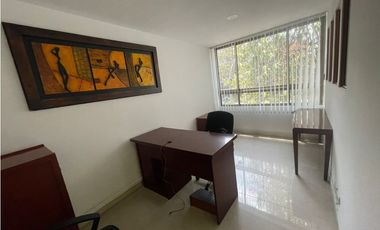 SE VENDE APARTA OFICINA  EN MEDELLIN X LA 70 IDEAL PARA AIRBNB